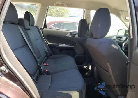 2013 Subaru Forester 2.5X z USA, uszkodzony, nr VIN JF2SHAAC7DG406193